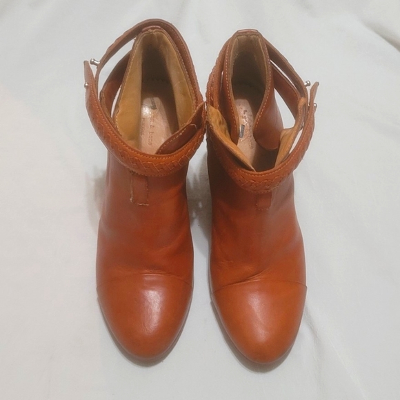 Rag and Bone women's Harrow boot ankle boot Size 7 leather made in Italy - Picture 3 of 12